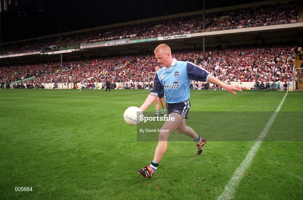 7 June 1998; Declan Darcy of Dublin before the Leinster Senior Football Championship Quarter-Final match between Dublin and Kildare at Croke Park in Dublin. Photo by David Maher/Sportsfile
