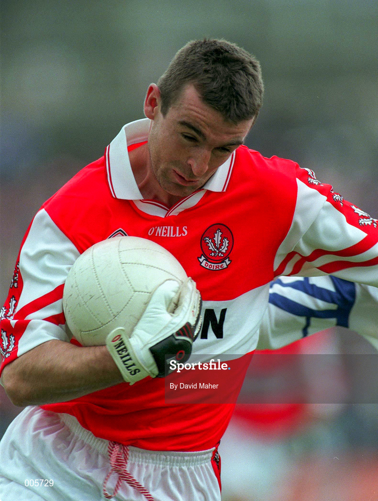 31 May 1998; Eamonn Burns of Derry during the Ulster GAA Football Senior Championship Quarter-Final match between Derry and Monaghan at Celtic Park in Derry. Photo by David Maher/Sportsfile