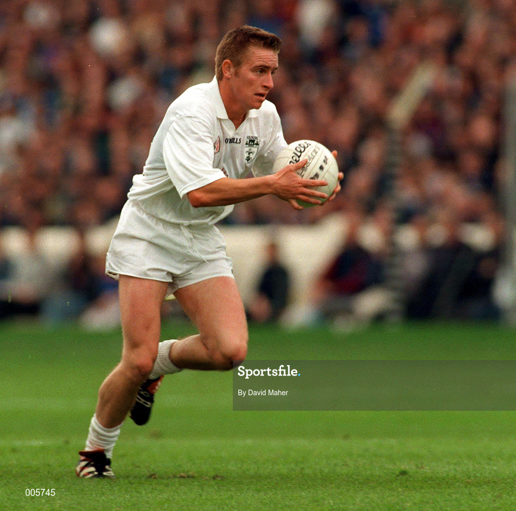 7 June 1998; Eddie McCormack of Kildare during the Leinster Senior Football Championship Quarter-Final match between Dublin and Kildare at Croke Park in Dublin. Photo by David Maher/Sportsfile