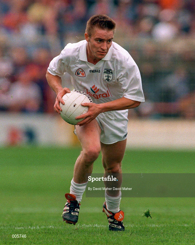 7 June 1998; Eddie McCormack of Kildare during the Leinster Senior Football Championship Quarter-Final match between Dublin and Kildare at Croke Park in Dublin. Photo by David Maher/Sportsfile