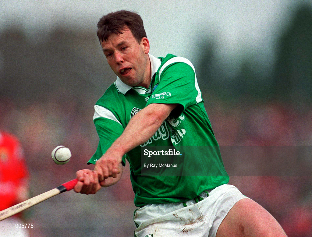 31 May 1998; Gary Kirby of Limerick during the Munster Senior Hurling Championship Quarter-Final match between Limerick and Cork at the Gaelic Grounds in Limerick. Photo by Ray McManus/Sportsfile