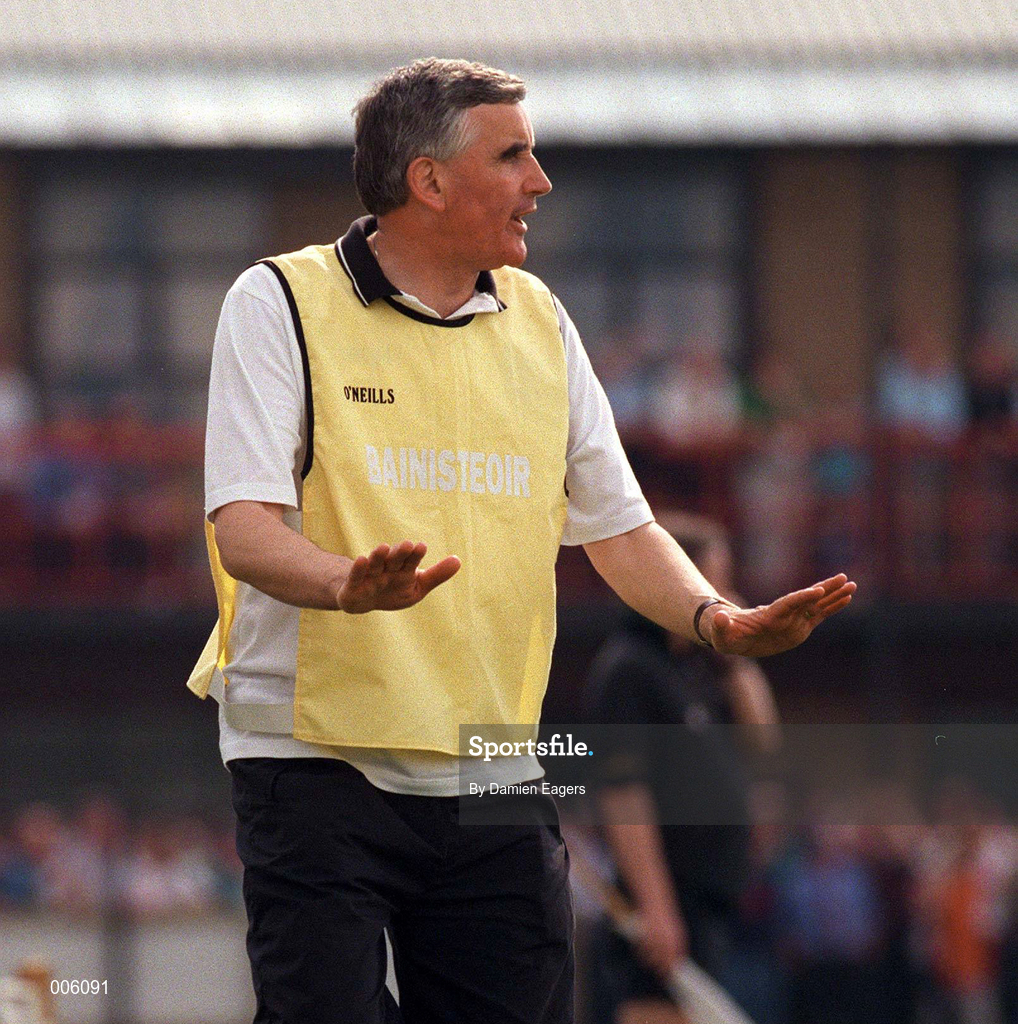 31 May 1998; Sligo Manager Mickey Moran during the Connacht GAA Football Senior Championship Quarter-Final match between London and Sligo at Emerald GAA Grounds, Ruislip. Photo by Damien Eagers/Sportsfile