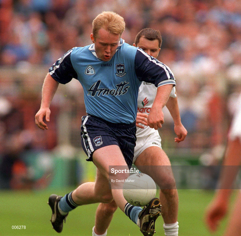 7 June 1998; Robbie Boyle of Dublin during the Leinster Senior Football Championship Quarter-Final match between Dublin and Kildare at Croke Park in Dublin. Photo by David Maher/Sportsfile