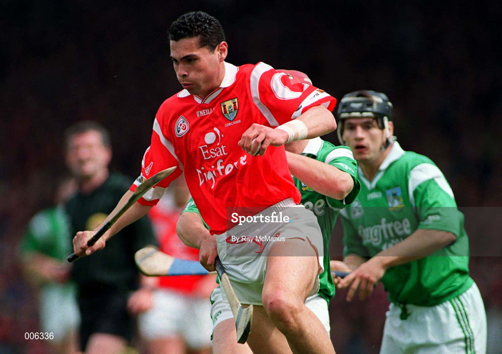 31 May 1998; Seán Og O hAilpin of Cork during the Munster Senior Hurling Championship Quarter-Final match between Limerick and Cork at the Gaelic Grounds in Limerick. Photo by Ray McManus/Sportsfile