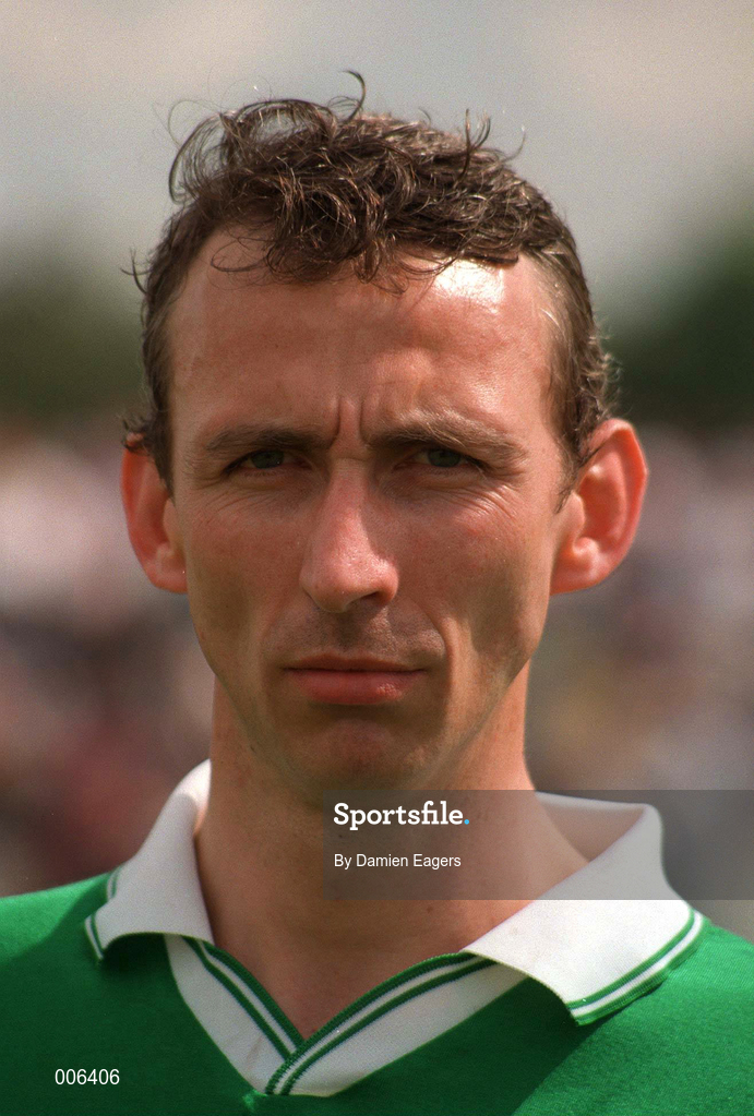 31 May 1998; Tony Murphy of London before the Connacht GAA Football Senior Championship Quarter-Final match between London and Sligo at Emerald GAA Grounds, Ruislip. Photo by Damien Eagers/Sportsfile
