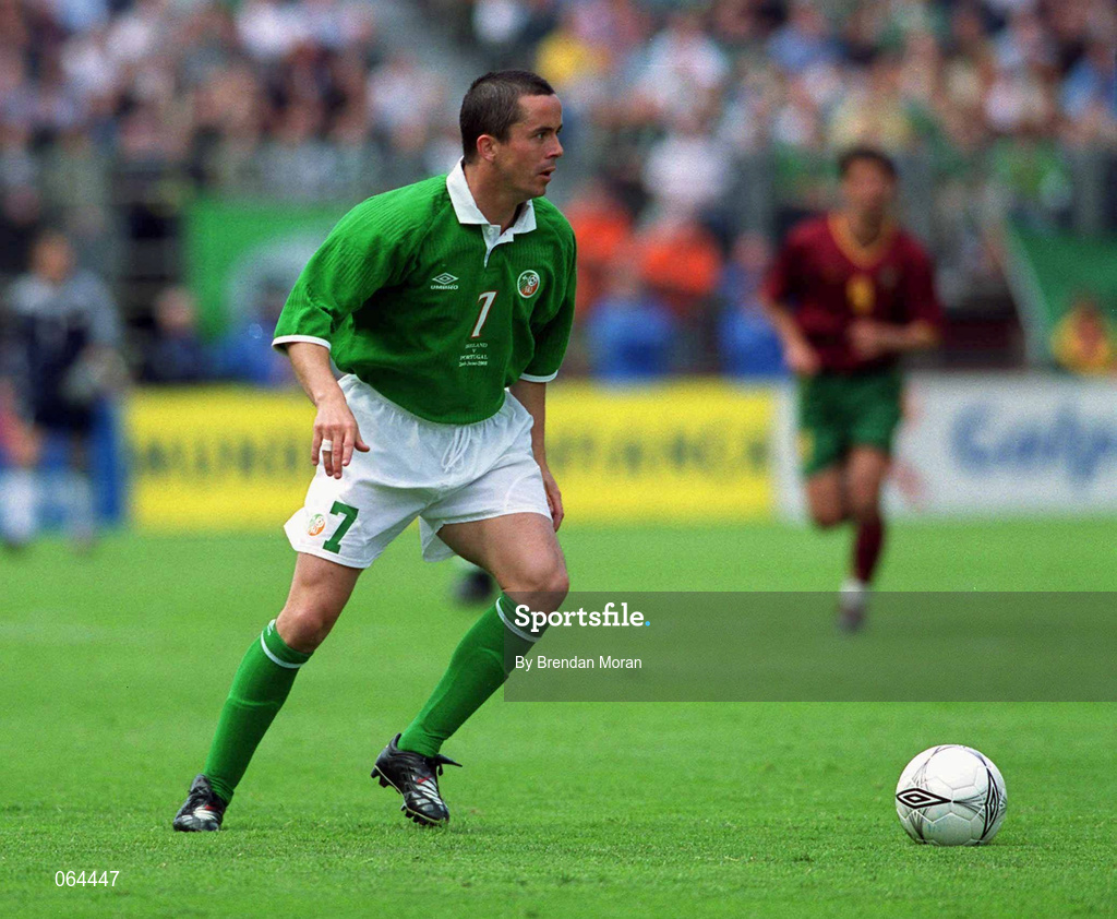 2 June 2001; Gary Kelly of Republic of Ireland during the FIFA World Cup 2002 Group 2 Qualifier match between Republic of Ireland and Portugal at Lansdowne Road in Dublin. Photo by Brendan Moran/Sportsfile