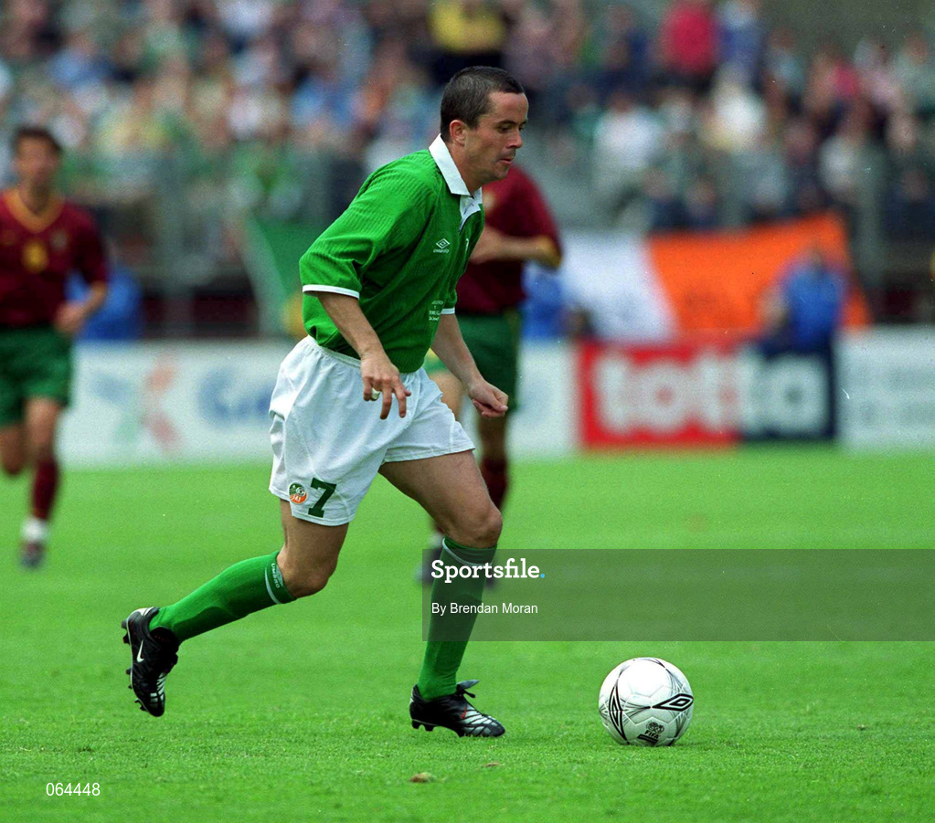 2 June 2001; Gary Kelly of Republic of Ireland during the FIFA World Cup 2002 Group 2 Qualifier match between Republic of Ireland and Portugal at Lansdowne Road in Dublin. Photo by Brendan Moran/Sportsfile