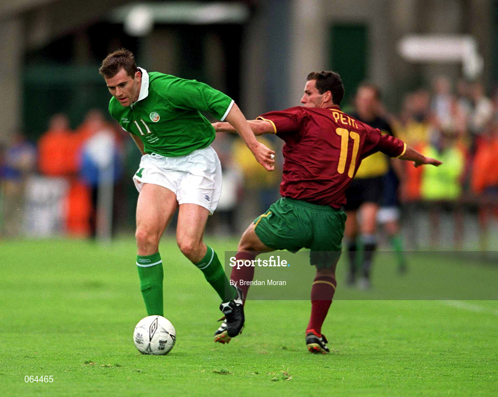 2 June 2001; Kevin Kilbane of Republic of Ireland in action against Armando Petit of Portugal during the FIFA World Cup 2002 Group 2 Qualifier match between Republic of Ireland and Portugal at Lansdowne Road in Dublin. Photo by Brendan Moran/Sportsfile