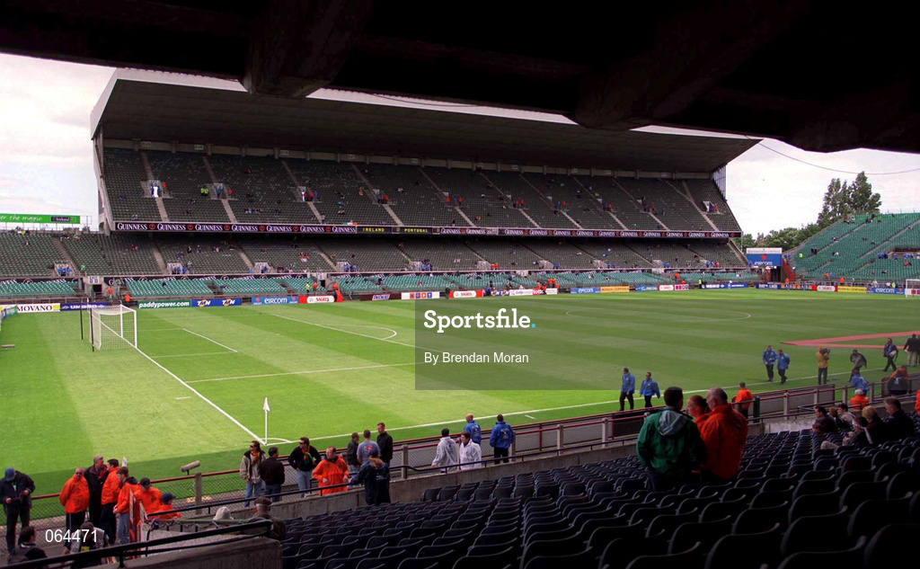 2 June 2001; A general view of Lansdowne road ahead of the FIFA World Cup 2002 Group 2 Qualifier match between Republic of Ireland and Portugal at Lansdowne Road in Dublin. Photo by Brendan Moran/Sportsfile