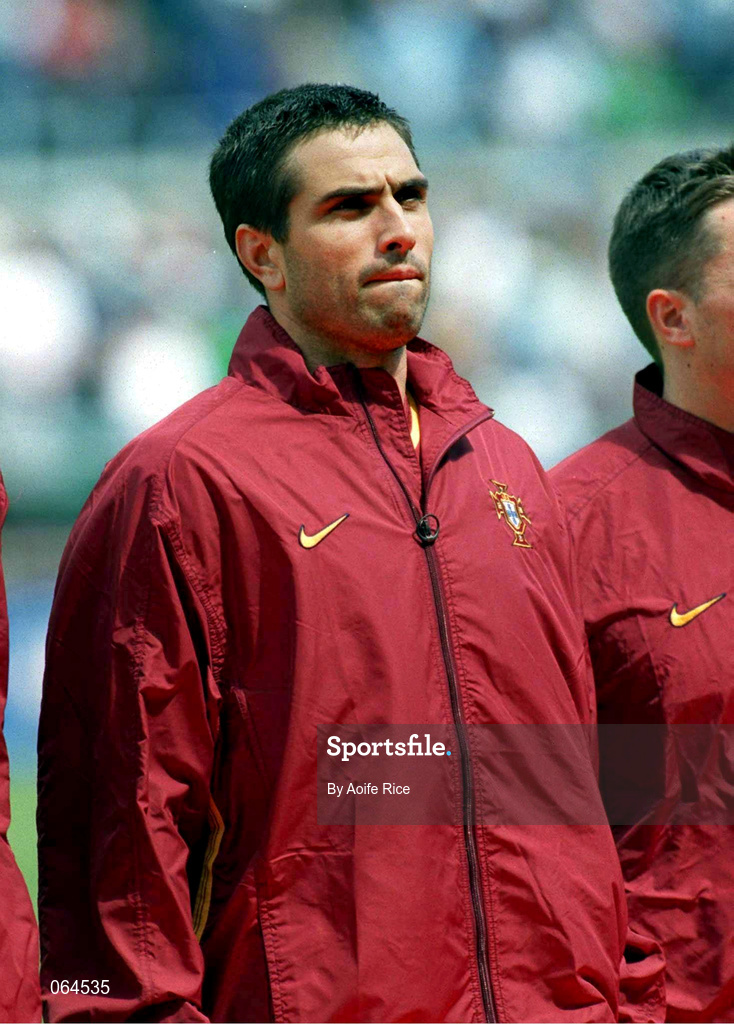 2 June 2001; Pedro Pauletta of Portugal ahead of the FIFA World Cup 2002 Group 2 Qualifier match between Republic of Ireland and Portugal at Lansdowne Road in Dublin. Photo by Aoife Rice/Sportsfile