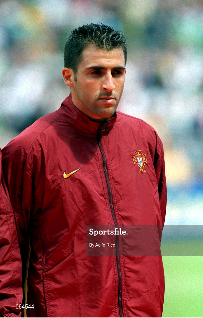 2 June 2001; Pureira Ricargo of Portugal ahead of the FIFA World Cup 2002 Group 2 Qualifier match between Republic of Ireland and Portugal at Lansdowne Road in Dublin. Photo by Aoife Rice/Sportsfile