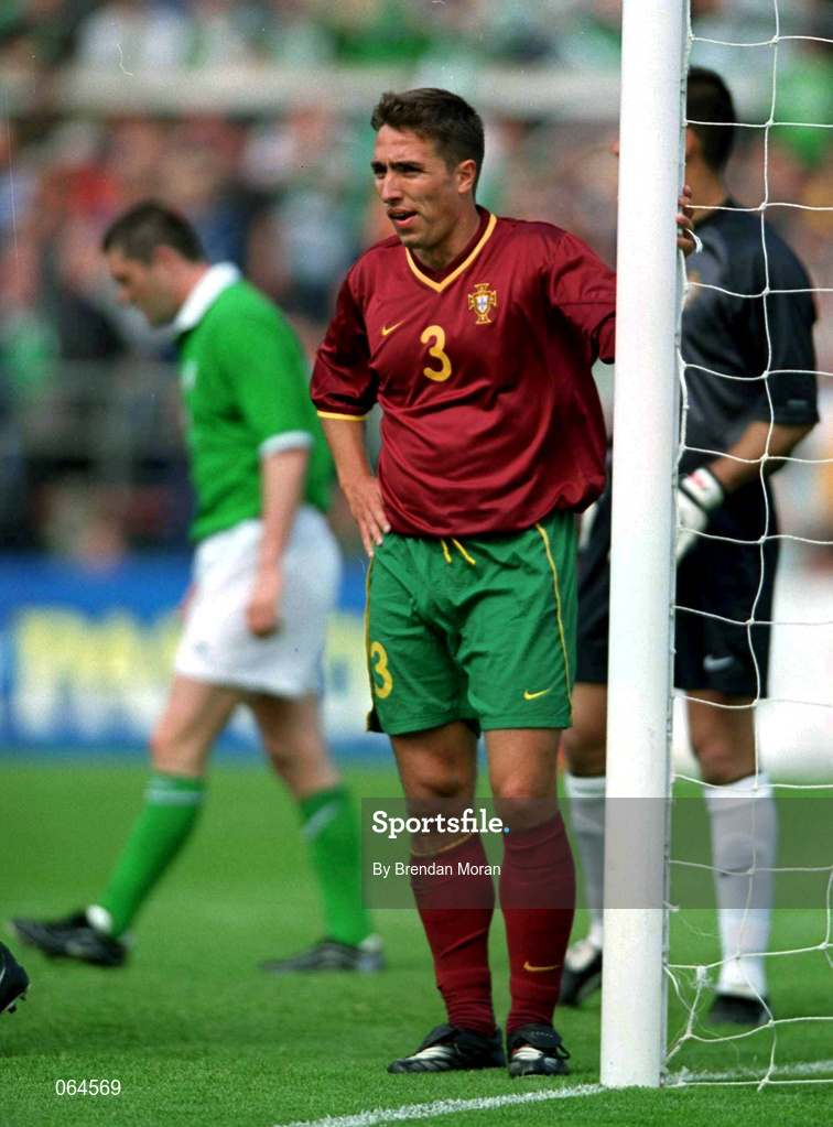 2 June 2001; Rui Jorge of Portugal during the FIFA World Cup 2002 Group 2 Qualifier match between Republic of Ireland and Portugal at Lansdowne Road in Dublin. Photo by Brendan Moran/Sportsfile