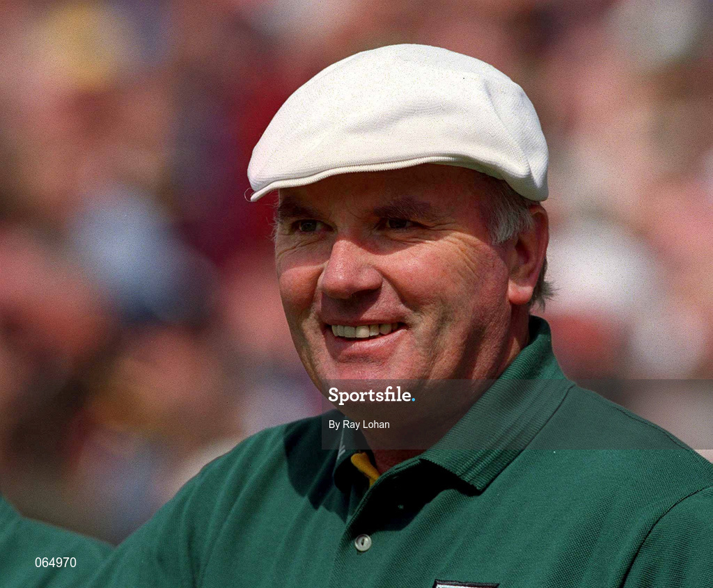 10 June 2001; Offaly manager Michael Bond during the Guinness Leinster Senior Hurling Championship Semi-Final match between Kilkenny and Offaly at Croke Park in Dublin. Photo by Ray Lohan/Sportsfile