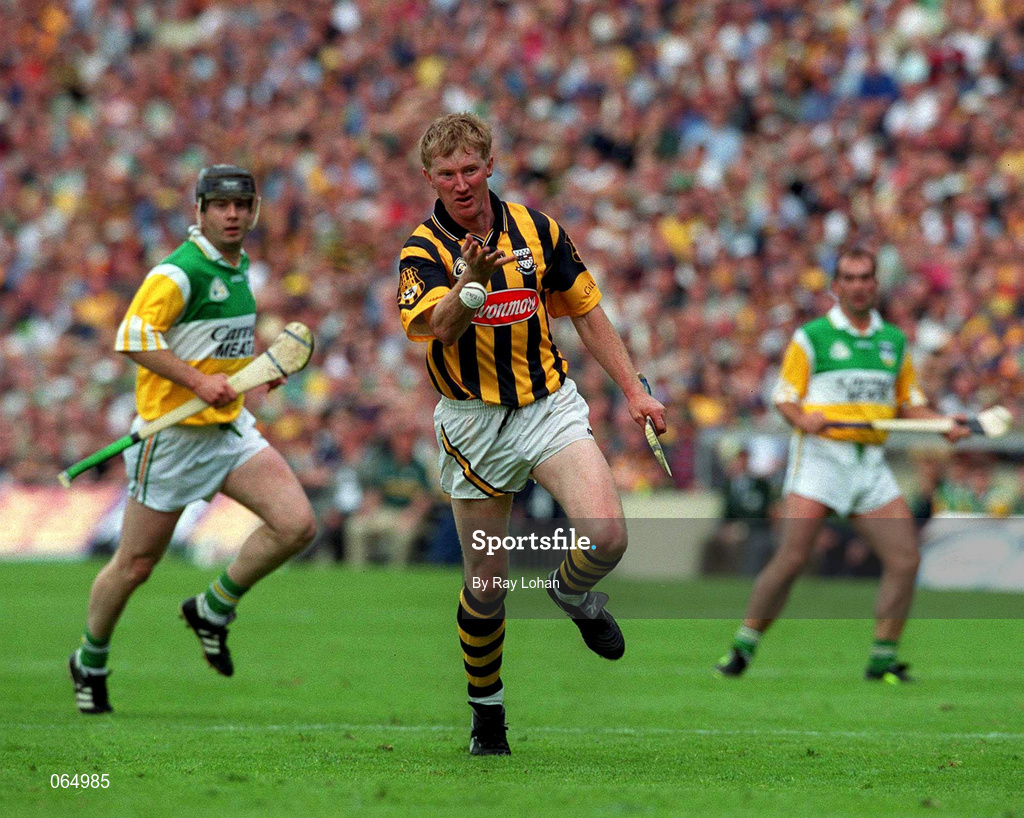 10 June 2001; John Power of Kilkenny during the Guinness Leinster Senior Hurling Championship Semi-Final match between Kilkenny and Offaly at Croke Park in Dublin. Photo by Ray Lohan/Sportsfile