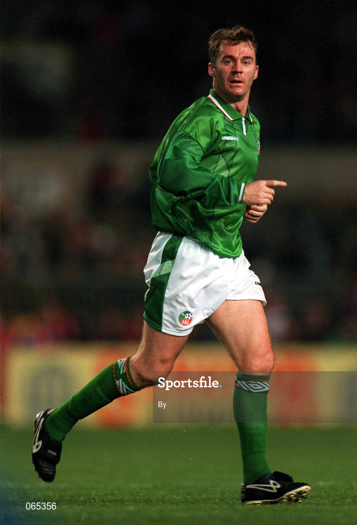 12 October 1994; John Sheridan, Republic of Ireland. Soccer. Picture credit; David Maher / SPORTSFILE