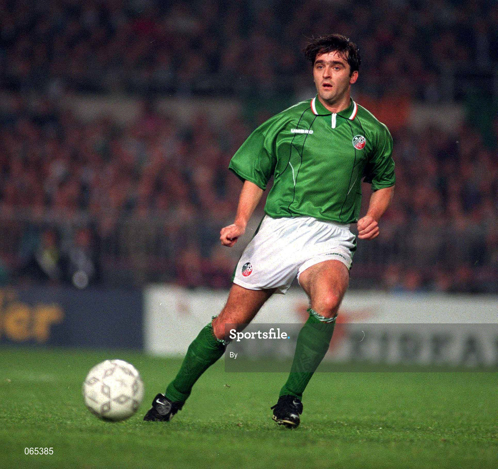 12 October 1994; Eddie McGoldrick, Republic of Ireland. Soccer. Picture credit; David Maher / SPORTSFILE
