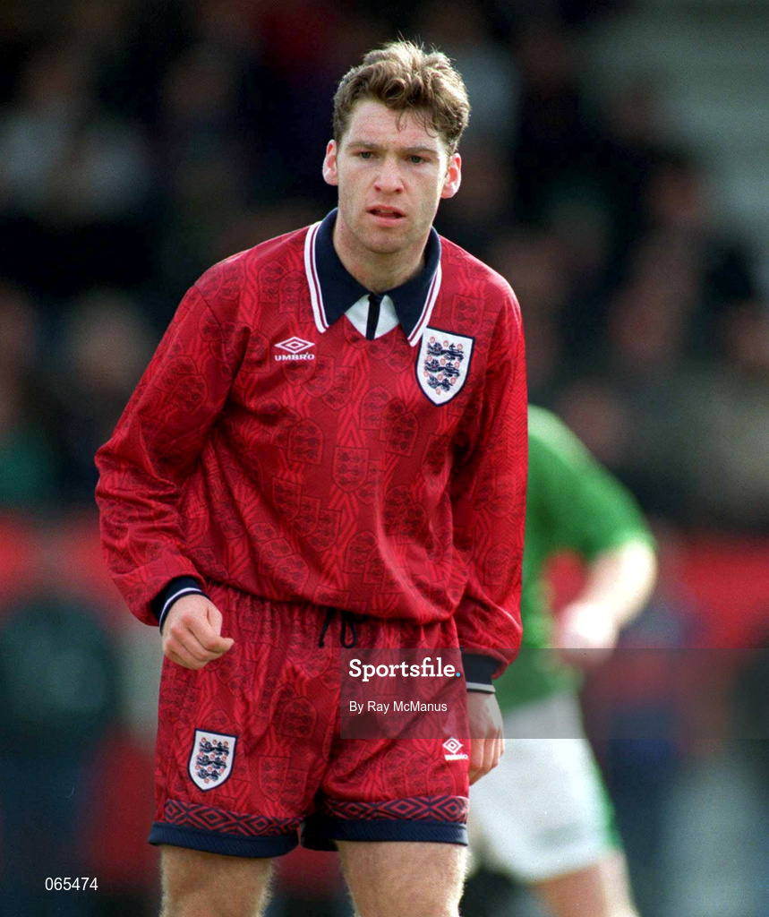 27 March 1995; Kevin Gallen of England during the UEFA U21 Championship Qualifier between Republic of Ireland and England at Dalymount Park in Dublin. Photo by Ray McManus/Sportsfile