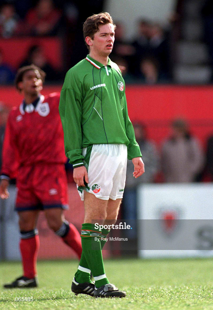 27 March 1995; Billy Woods of Republic of Ireland during the UEFA U21 Championship Qualifier between Republic of Ireland and England at Dalymount Park in Dublin. Photo by Ray McManus/Sportsfile