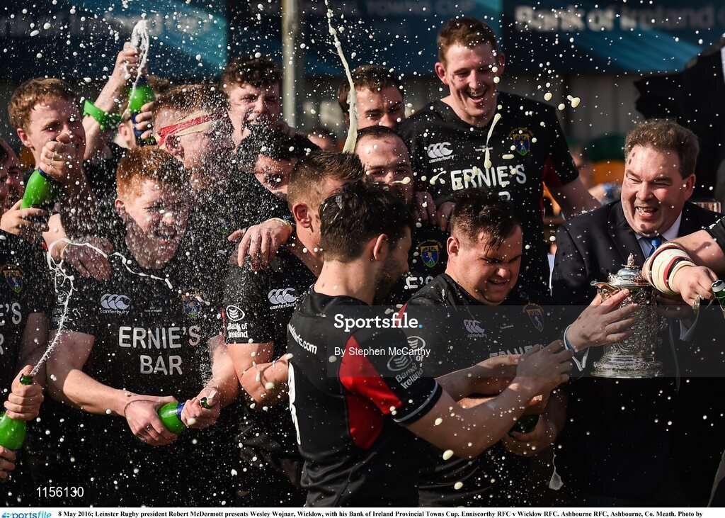 8 May 2016; Leinster Rugby president Robert McDermott presents Wesley Wojnar, Wicklow, with his Bank of Ireland Provincial Towns Cup. Enniscorthy RFC v Wicklow RFC. Ashbourne RFC, Ashbourne, Co. Meath. Photo by Stephen McCarthy/Sportsfile