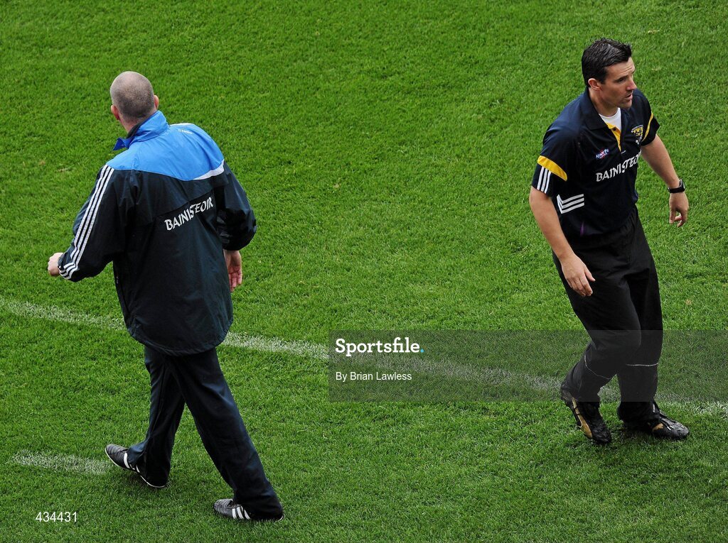 13 June 2010; Wexford manager Jason Ryan and Dublin manager Pat Gilroy pass each other on the sideline. Leinster GAA Football Senior Championship Quarter-Final, Dublin v Wexford, Croke Park, Dublin. Picture credit: Brian Lawless / SPORTSFILE