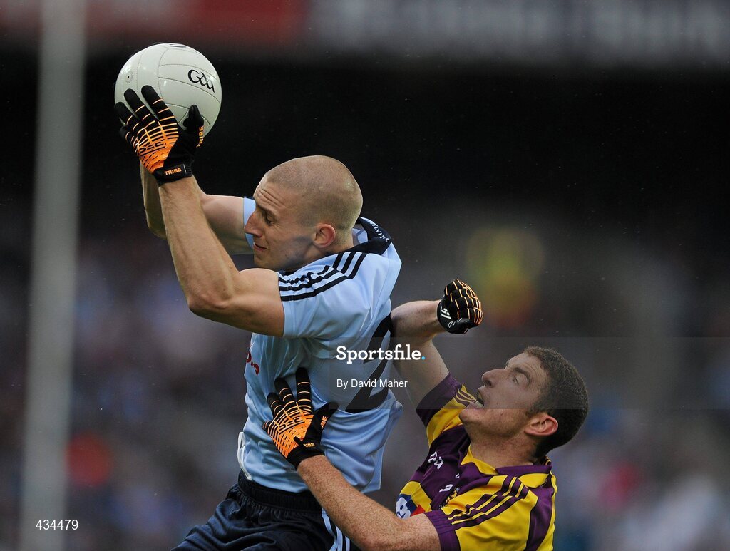 13 June 2010; Eoghan O'Gara, Dublin, in action against Joey Wadding, Wexford. Leinster GAA Football Senior Championship Quarter-Final, Dublin v Wexford, Croke Park, Dublin. Picture credit: David Maher / SPORTSFILE