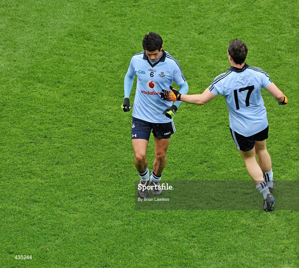 13 June 2010; Dublin's Cian O'Sullivan, left, is substituted for team-mate Gerard Brennan. Leinster GAA Football Senior Championship Quarter-Final, Dublin v Wexford, Croke Park, Dublin. Picture credit: Brian Lawless / SPORTSFILE