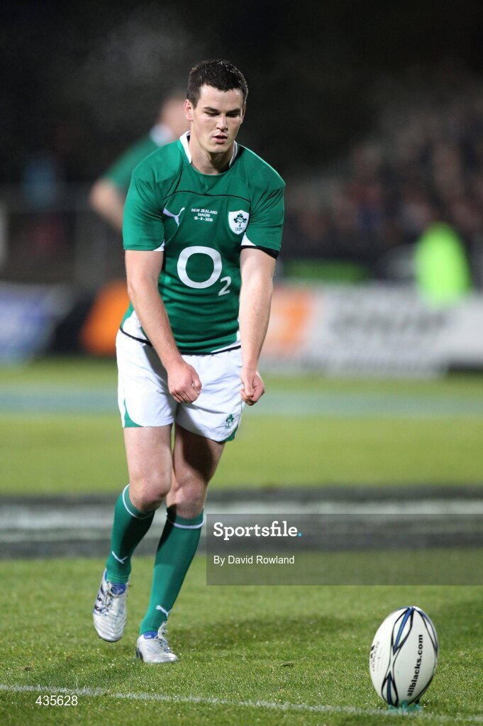 18 June 2010; Ireland's Jonathan Sexton takes a kick against New Zealand Maori's. Summer Tour 2010, New Zealand Maori v Ireland, International Stadium, Rotorua, New Zealand. Picture credit: David Rowland / SPORTSFILE
