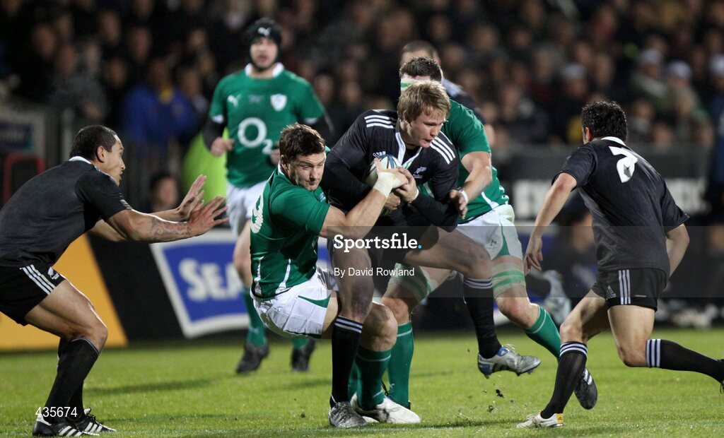18 June 2010; Robbie Robinson, New Zealand Maori, in action against David Wallace, Ireland. Summer Tour 2010, New Zealand Maori v Ireland, International Stadium, Rotorua, New Zealand. Picture credit: David Rowland / SPORTSFILE