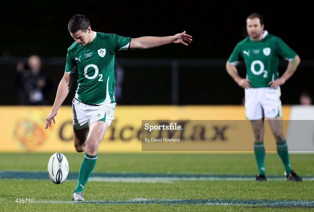 18 June 2010; Ireland's Jonathan Sexton takes a kick against New Zealand Maori. Summer Tour 2010, New Zealand Maori v Ireland, International Stadium, Rotorua, New Zealand. Picture credit: David Rowland / SPORTSFILE