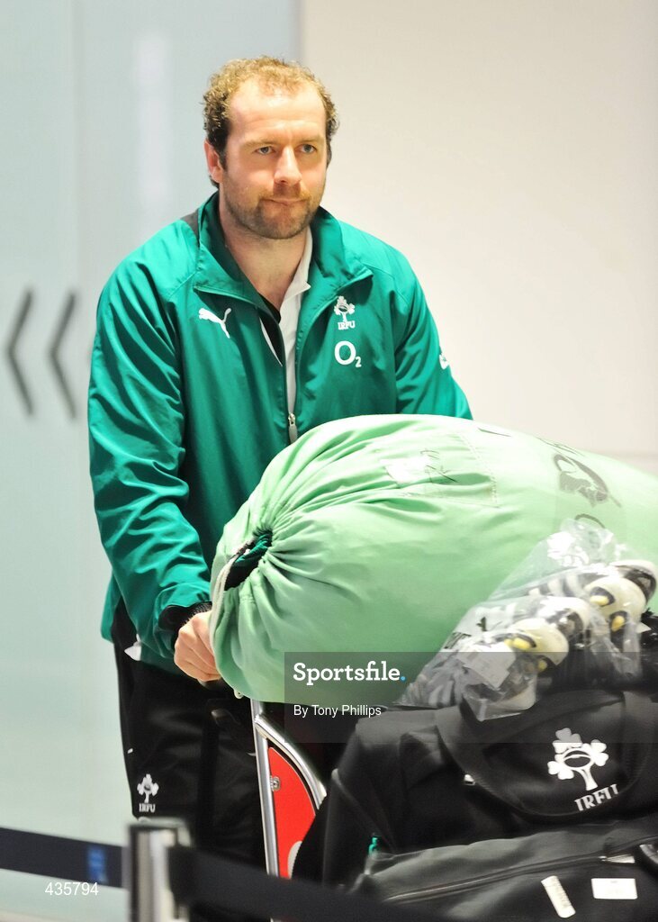 19 June 2010; Ireland's Geordan Murphy on arrival in Brisbane Airport ahead of their game against Australia on Saturday 26 June. Brisbane Airport, Brisbane, Australia. Picture credit: Tony Phillips / SPORTSFILE