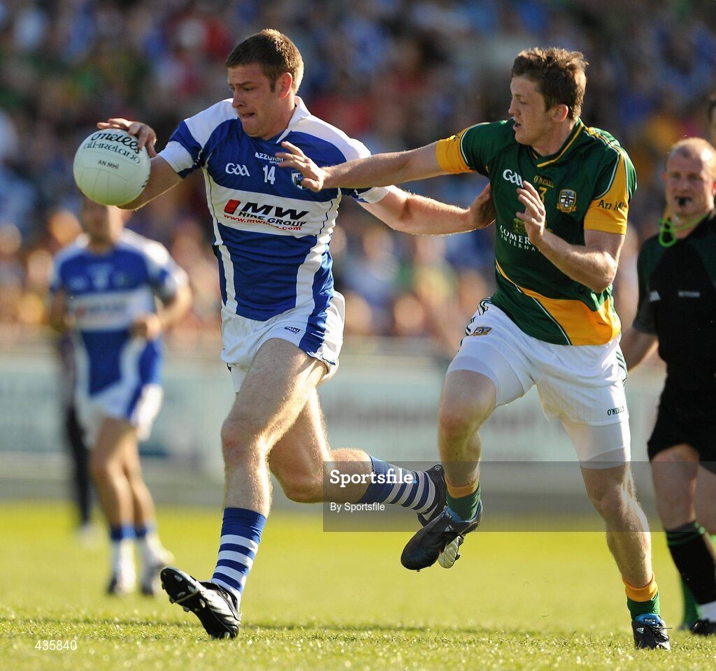 19 June 2010; Donal Kingston, Laois, in action against Kevin Reilly, Meath. Leinster GAA Football Senior Championship Quarter-Final Replay, Meath v Laois, O'Connor Park, Tullamore, Co. Offaly. Photo by Sportsfile