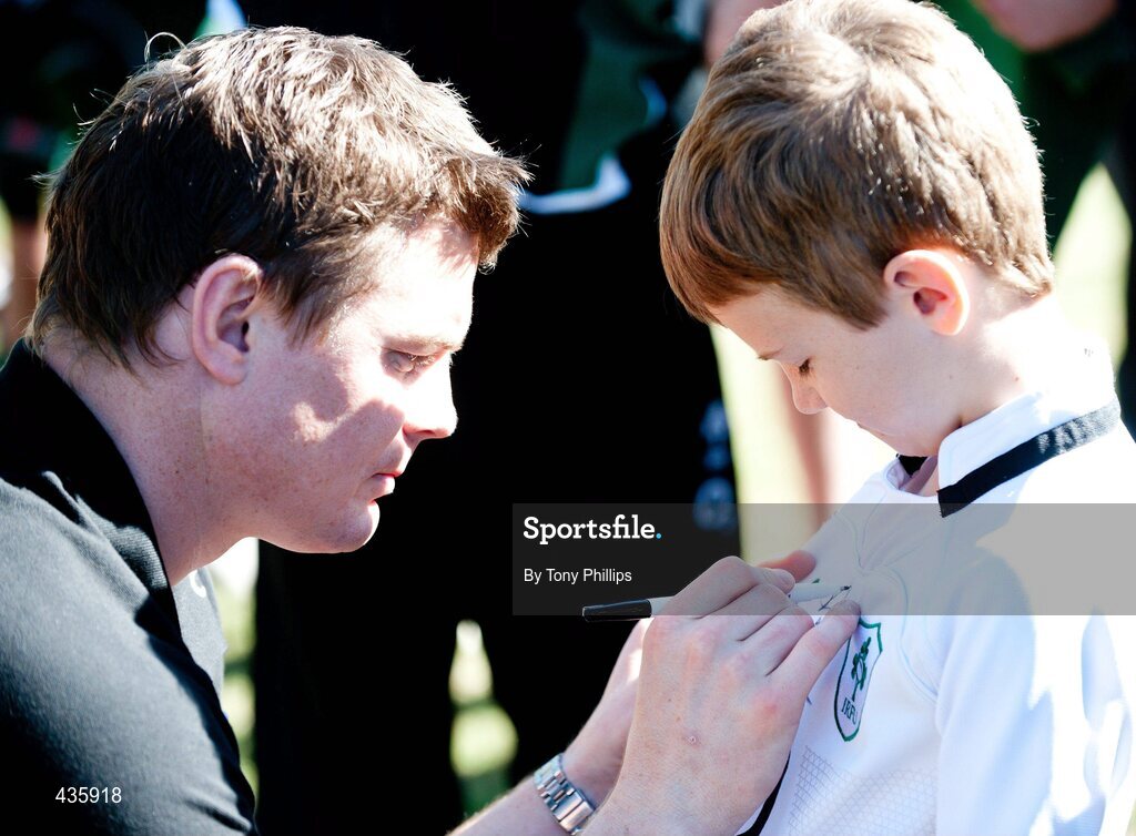 20 June 2010; Ireland's Brian O'Driscoll during a fan session in Brisbane ahead of their game against Australia on Saturday week. Brothers RFC, Brisbane, Australia. Picture credit: Tony Phillips / SPORTSFILE