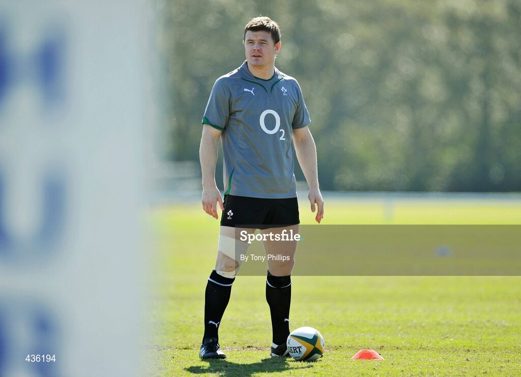 21 June 2010; Ireland's Brian O'Driscoll during squad training ahead of their game against Australia on Saturday 26 June. Ireland Rugby Squad Training, Anglican Grammar School, Brisbane, Australia. Picture credit: Tony Phillips / SPORTSFILE