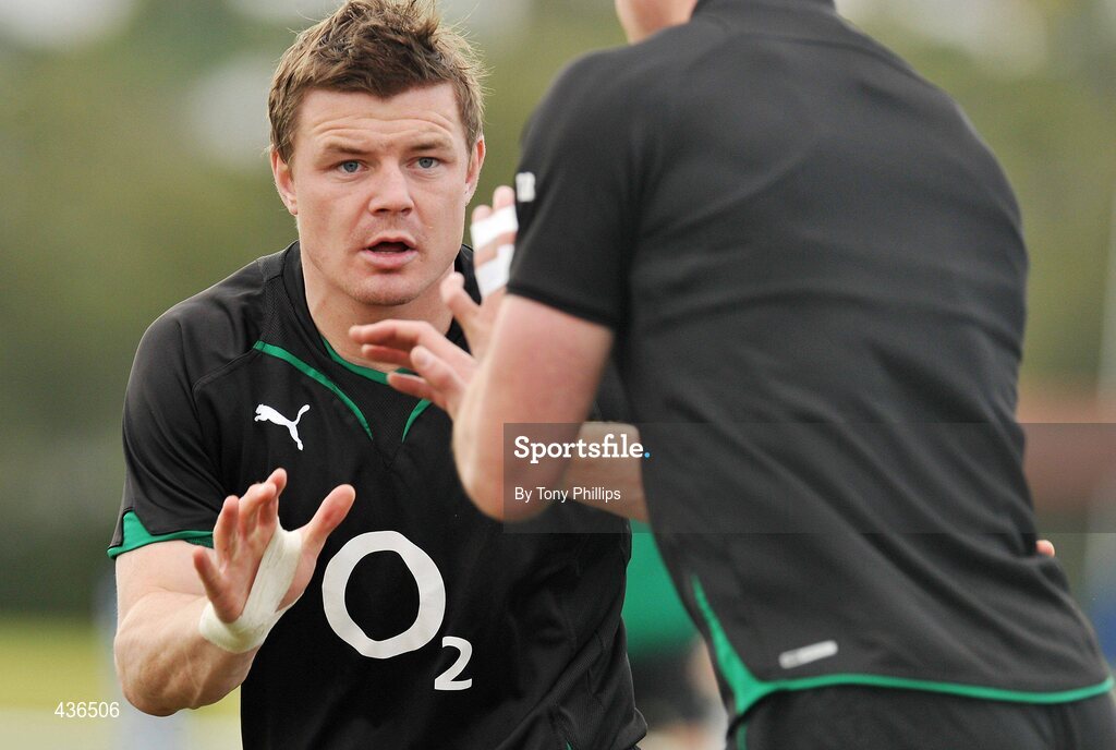 22 June 2010; Ireland's Brian O'Driscoll during squad training ahead of their game against Australia on Saturday 26 June. Ireland Rugby Squad Training, Anglican Grammar School, Brisbane, Australia. Picture credit: Tony Phillips / SPORTSFILE