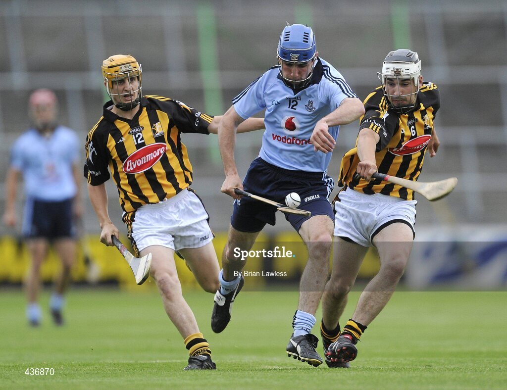 23 June 2010; Daire Plunkett, Dublin, in action against Liam Ryan, left, and Kieran Mooney, Kilkenny. Bord Gais Energy Leinster GAA Hurling Under 21 Championship Semi-Final, Kilkenny v Dublin, Nowlan Park, Kilkenny. Picture credit: Brian Lawless / SPORTSFILE