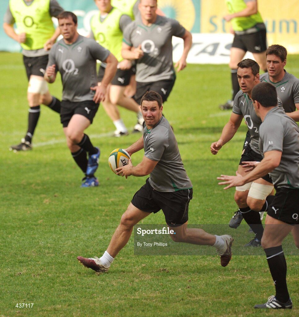 25 June 2010; Ireland's Paddy Wallace in action during the Captain's Run ahead of their game against Australia on Saturday. Suncorp Stadium, Brisbane, Australia. Picture credit: Tony Phillips / SPORTSFILE