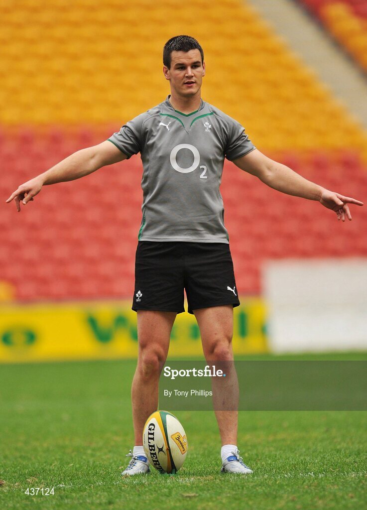 25 June 2010; Ireland's Jonathan Sexton during the Captain's Run ahead of their game against Australia on Saturday. Suncorp Stadium, Brisbane, Australia. Picture credit: Tony Phillips / SPORTSFILE