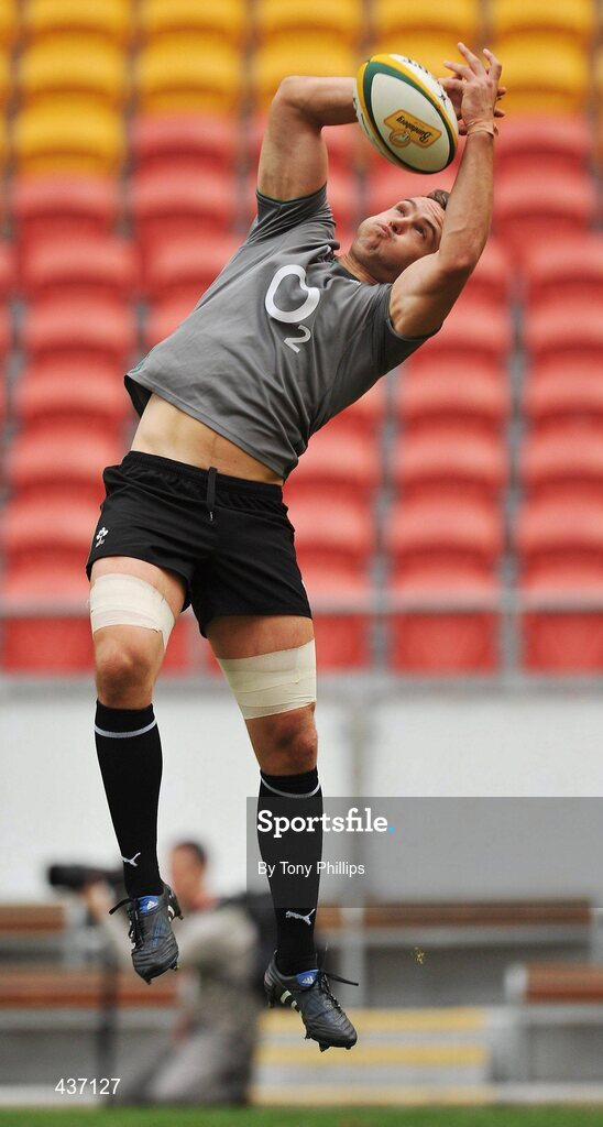 25 June 2010; Ireland's Niall Ronan in action during the Captain's Run ahead of their game against Australia on Saturday. Suncorp Stadium, Brisbane, Australia. Picture credit: Tony Phillips / SPORTSFILE