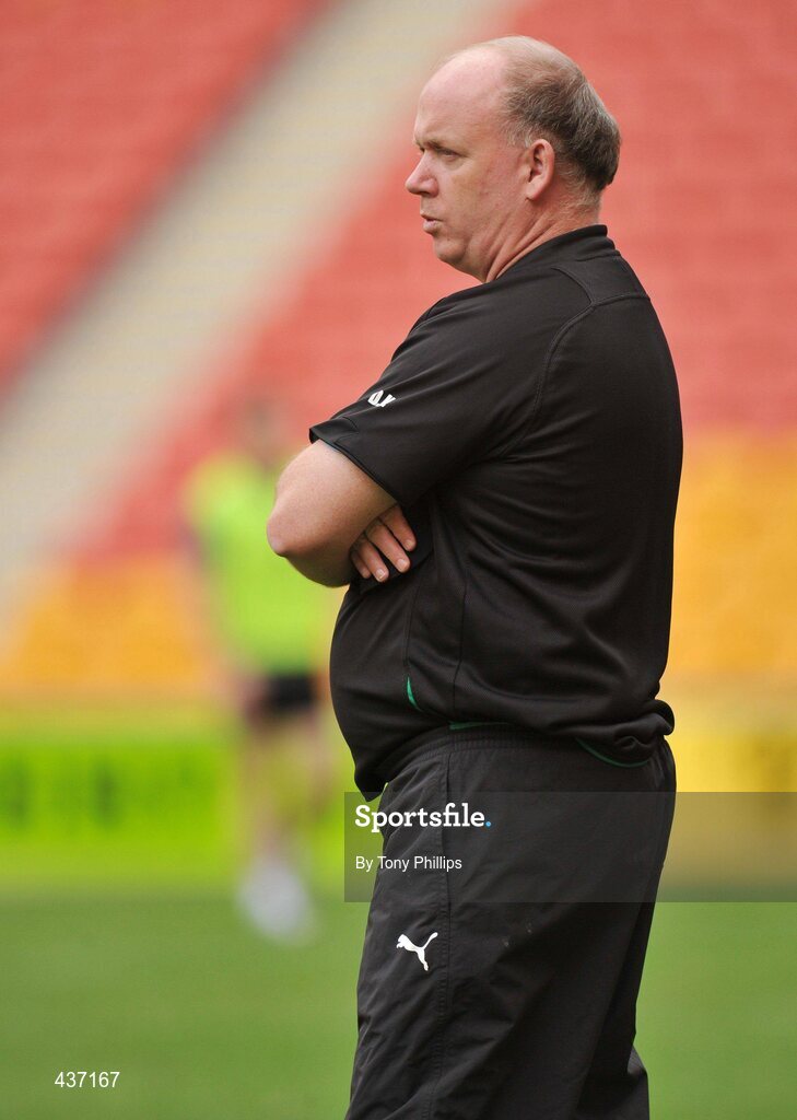 25 June 2010; Ireland head coach Declan Kidney during the Captain's Run ahead of their game against Australia on Saturday. Suncorp Stadium, Brisbane, Australia. Picture credit: Tony Phillips / SPORTSFILE