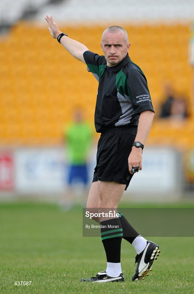 26 June 2010; Referee Martin Higgins. GAA Football All-Ireland Senior Championship Qualifier Round 1, Offaly v Clare, O'Connor Park, Tullamore, Co. Offaly. Picture credit: Brendan Moran / SPORTSFILE
