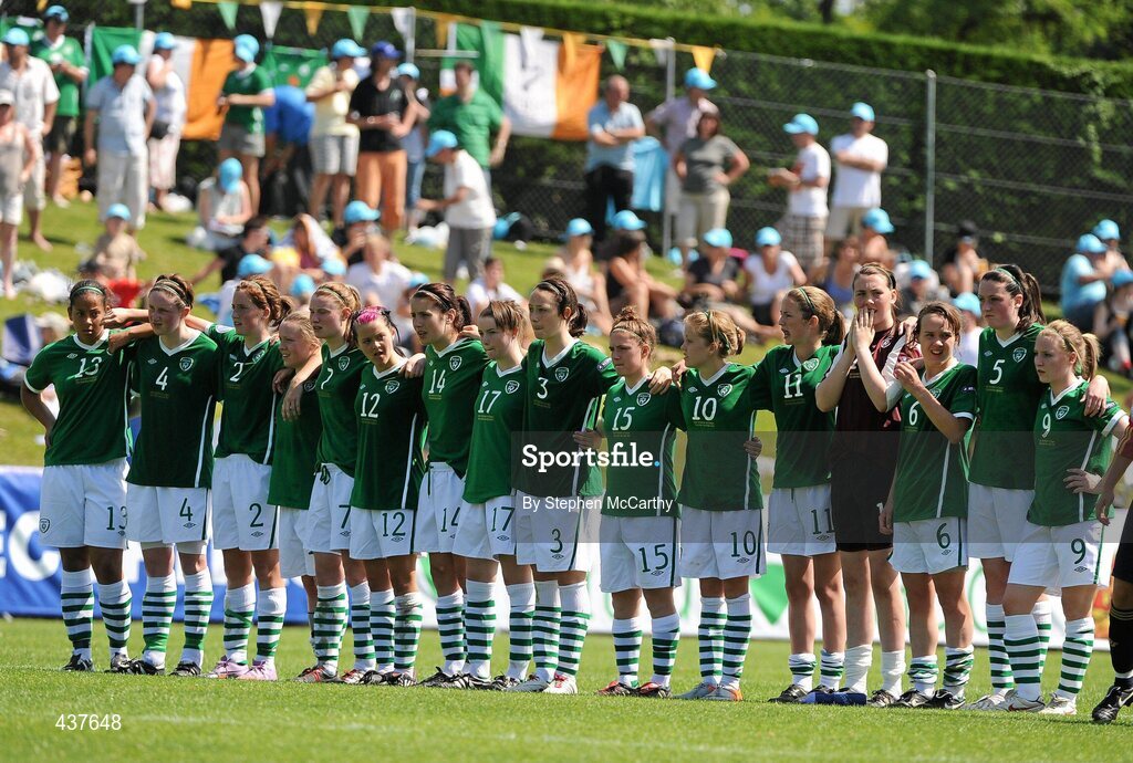 26 June 2010; Republic of Ireland players during the penalty shoot-out. UEFA Women's Under 17 Championship Final, Spain v Republic of Ireland, Colovray Sports Centre, Nyon, Switzerland. Picture credit: Stephen McCarthy / SPORTSFILE