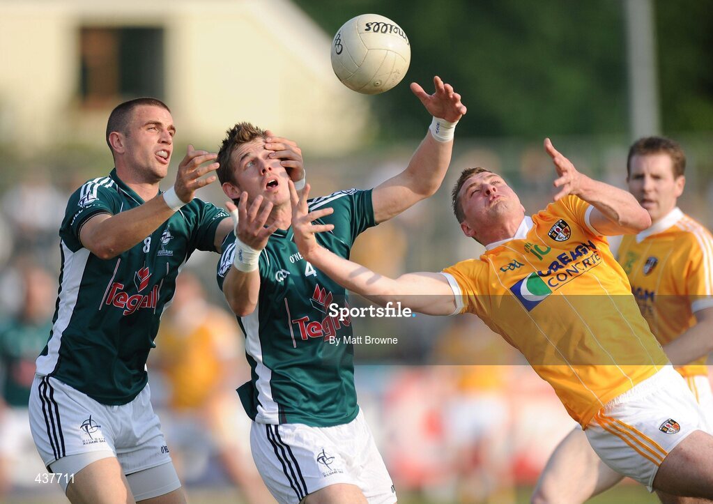 26 June 2010; Emmet Bolton, 4, and Brendan Herron, Kildare, in action against James Kavanagh, Antrim. GAA Football All-Ireland Senior Championship Qualifier Round 1, Kildare v Antrim, St Conleth's Park, Newbridge, Co. Kildare. Picture credit: Matt Browne / SPORTSFILE