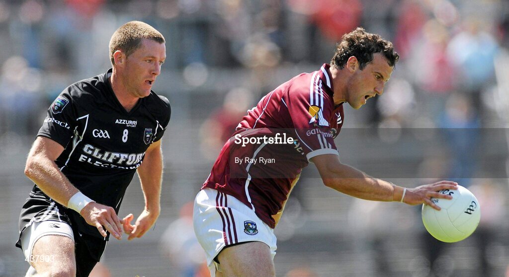 27 June 2010; Joe Bergin, Galway, in action against Tony Taylor, Sligo. Connacht GAA Football Senior Championship Semi-Final, Galway v Sligo, Pearse Stadium, Galway. Picture credit: Ray Ryan / SPORTSFILE