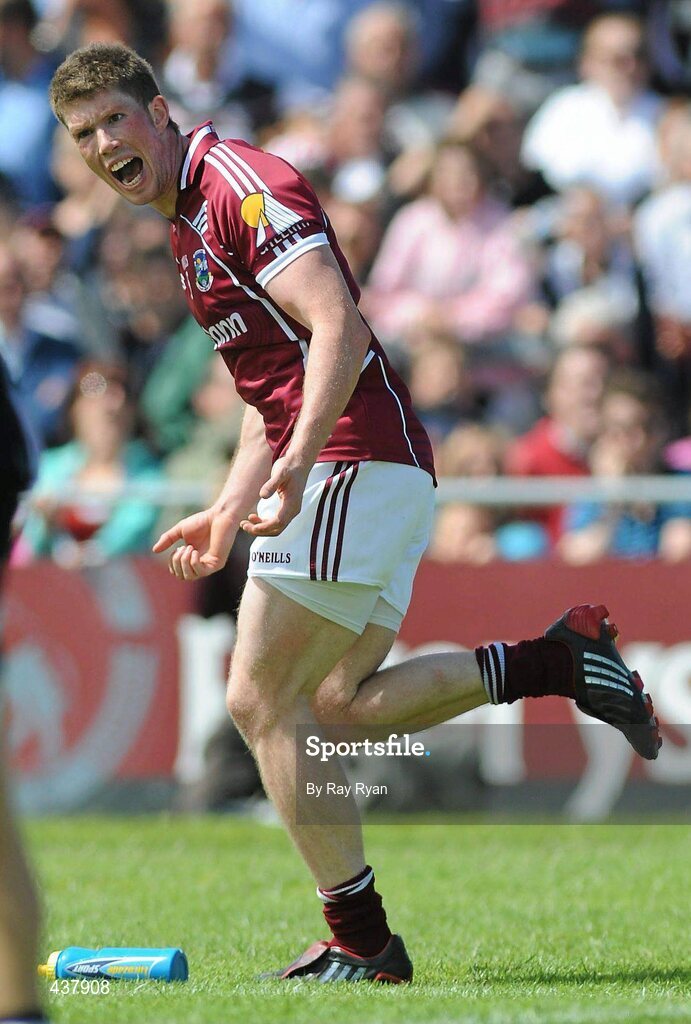 27 June 2010; Garreth Bradshaw, Galway, celebrates after scoring the equalising point. Connacht GAA Football Senior Championship Semi-Final, Galway v Sligo, Pearse Stadium, Galway. Picture credit: Ray Ryan / SPORTSFILE