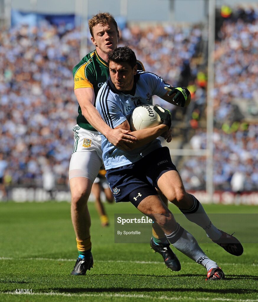 27 June 2010; Bernard Brogan, Dublin, in action against Kevin Reilly, Meath. Leinster GAA Football Senior Championship Semi-Final, Meath v Dublin, Croke Park, Dublin. Photo by Sportsfile