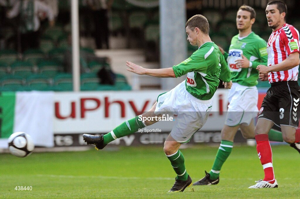 28 June 2010; Bray Wanderers' Shane O'Neill shoots to score his side's second goal. FAI Ford Cup Third Round Replay, Bray Wanderers v Derry City, Carlisle Grounds, Bray, Co. Wicklow. Photo by Sportsfile