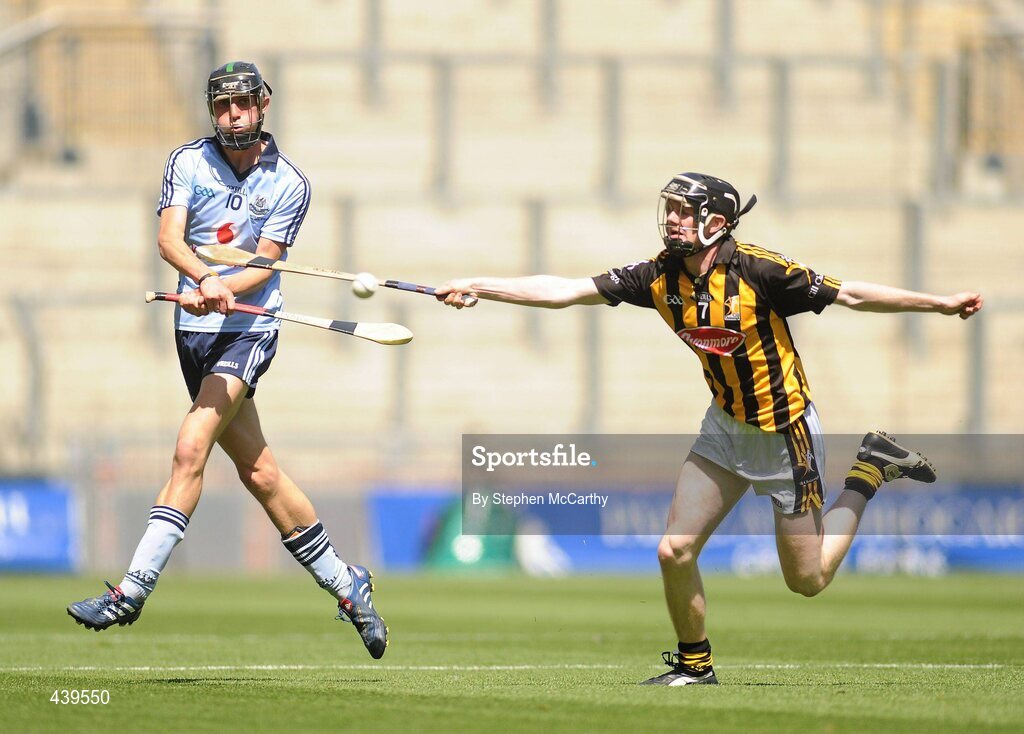 4 July 2010; Glenn Whelan, Dublin, in action against Eoin McGrath, Kilkenny. ESB Leinster GAA Hurling Minor Championship Final, Dublin v Kilkenny, Croke Park, Dublin. Picture credit: Stephen McCarthy / SPORTSFILE