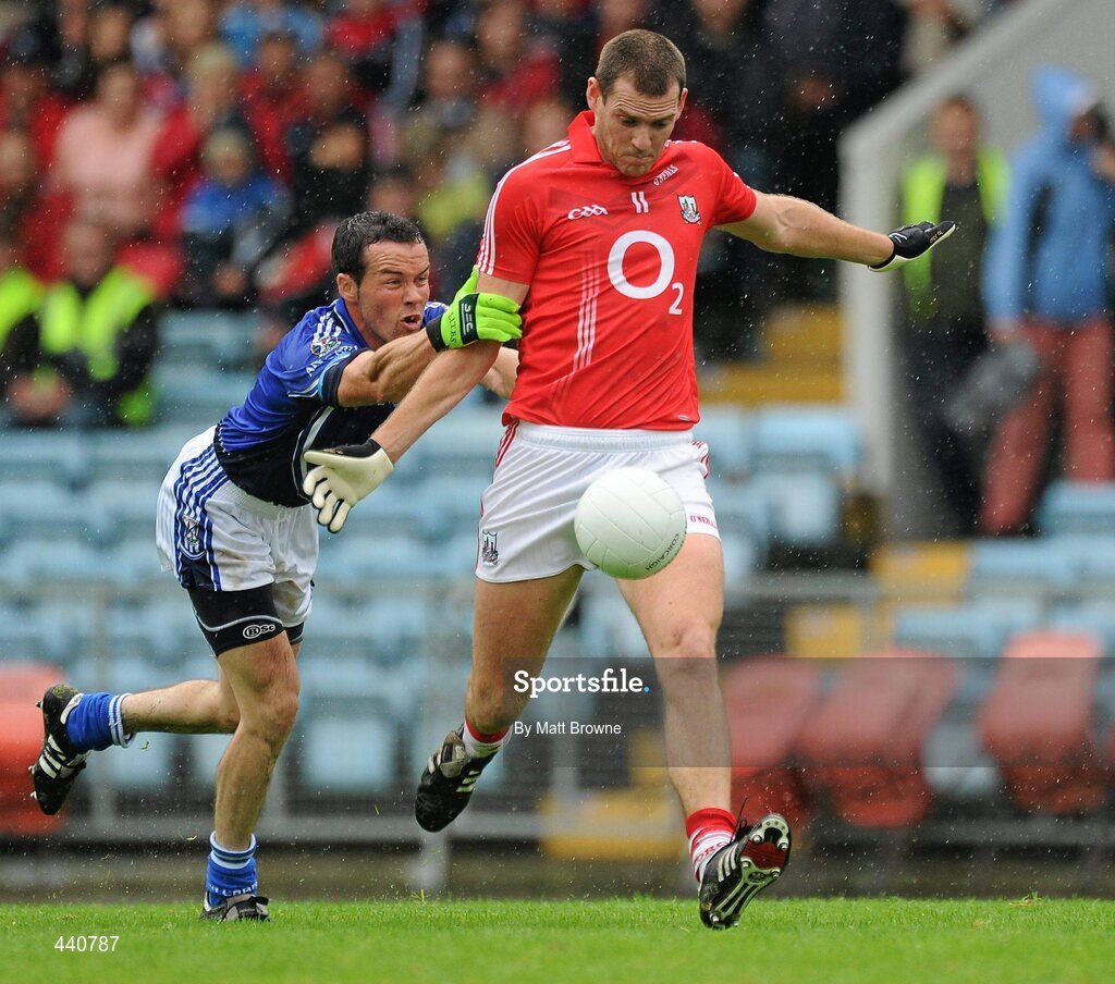 10 July 2010; Peadar O'Neill, Cork, in action against Martin Cahill, Cavan. GAA Football All-Ireland Senior Championship Qualifier, Round 2, Cork v Cavan, Pairc Ui Chaoimh, Cork.  Picture credit: Matt Browne / SPORTSFILE