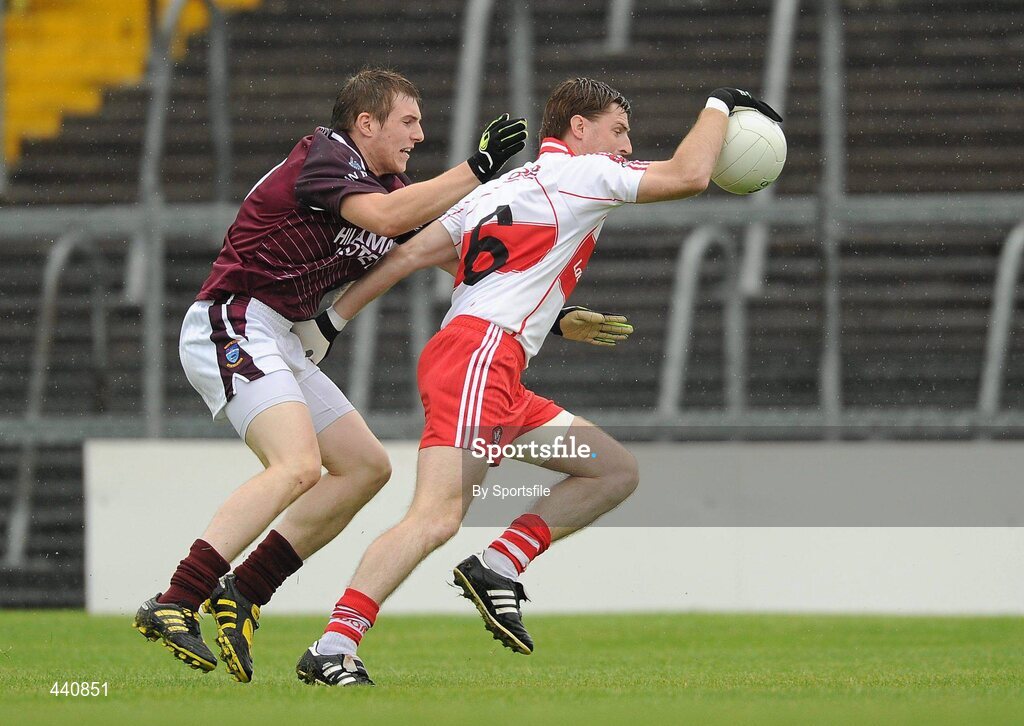 10 July 2010; Gerard O'Kane, Derry, in action against Kieran Martin, Westmeath. GAA Football All-Ireland Senior Championship Qualifier, Round 2, Westmeath v Derry, Cusack Park, Mullingar, Co. Westmeath. Photo by Sportsfile