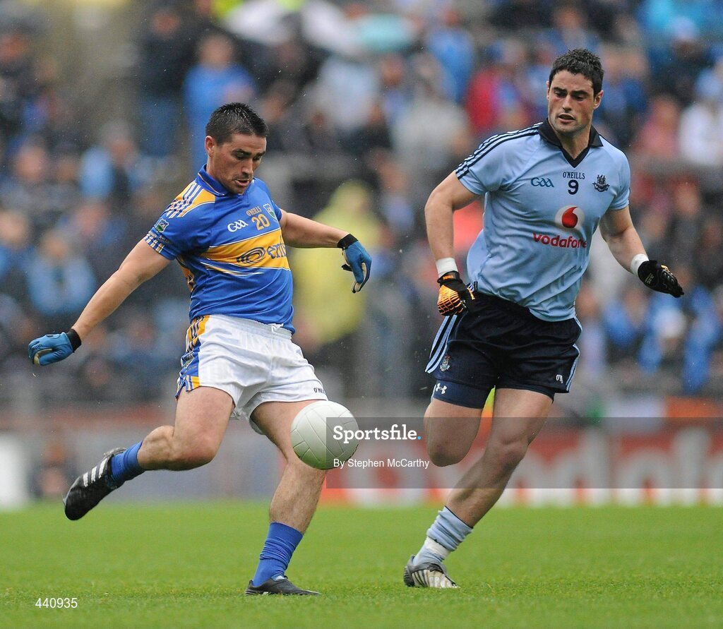 10 July 2010; Brian Coen, Tipperary, in action against Ross McConnell, Dublin. GAA Football All-Ireland Senior Championship Qualifier, Round 2, Dublin v Tipperary, Croke Park, Dublin. Picture credit: Stephen McCarthy / SPORTSFILE